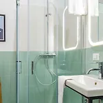 Lovely Nest In The Center Fast Wifi Apartamento Trieste