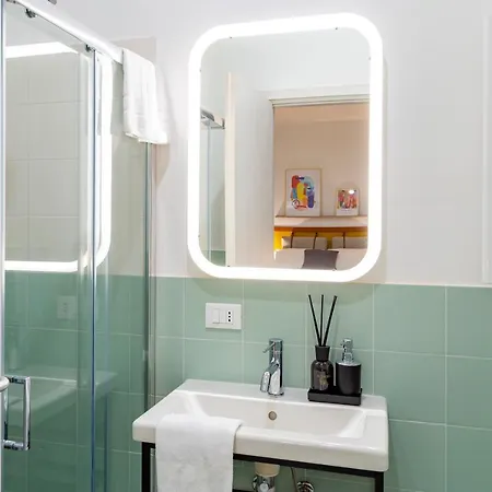 Lovely Nest In The Center Fast Wifi Daire Trieste