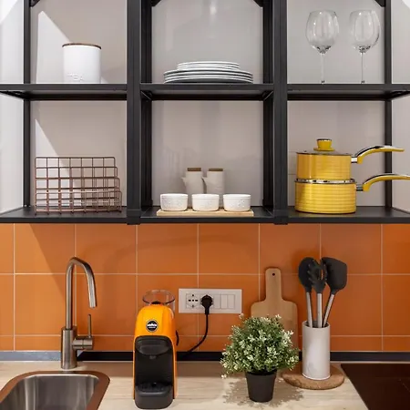 Lovely Nest In The Center Fast Wifi شقة *