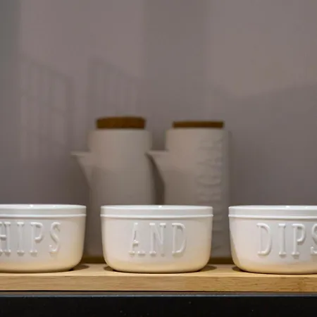 Lovely Nest In The Center Fast Wifi * ترييستي